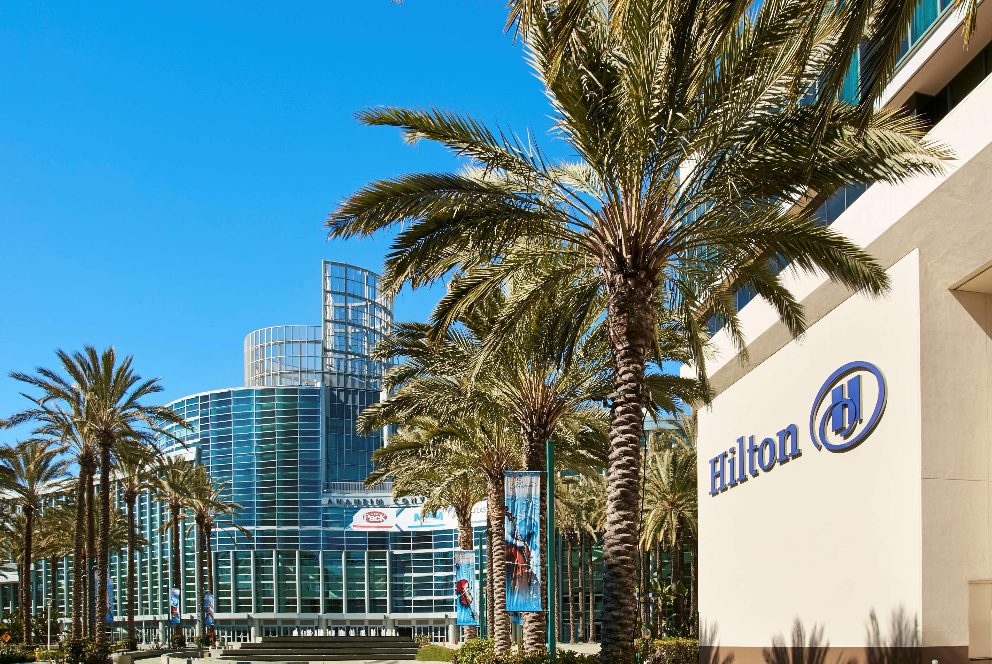 Hotel Hilton Anaheim Exterior foto